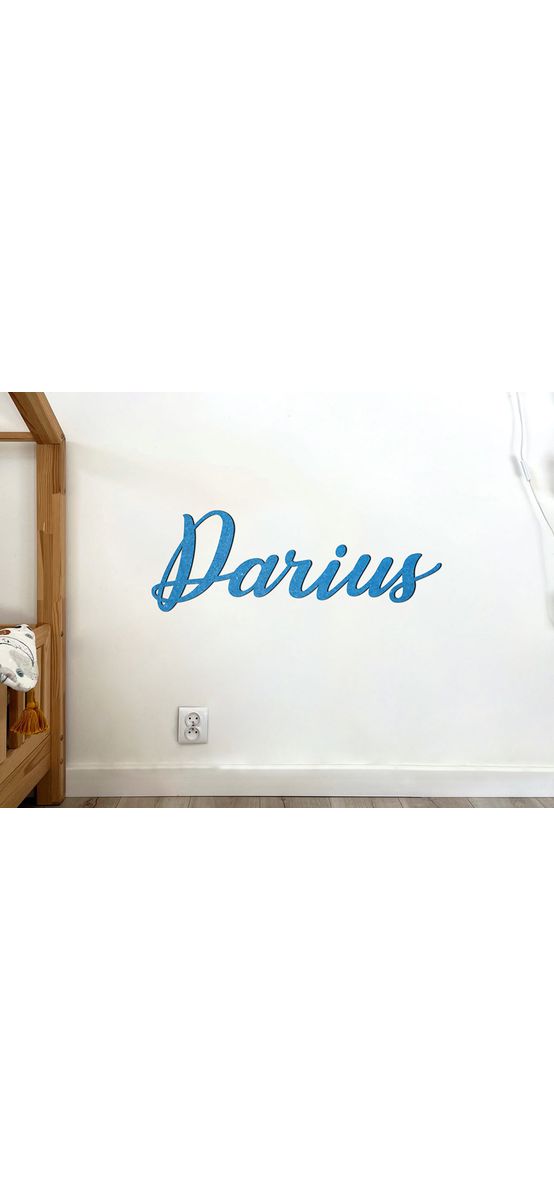 Litere sau cifre personalizate din fetru (până la 4 litere/cifre), pâslă colorată, 13 culori disponibile, grosime de 3 mm