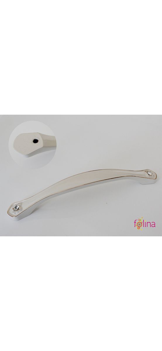 Mâner mobilă metalic, alb unt cu detalii aurii, 128 mm distanţa dintre punctele de prindere