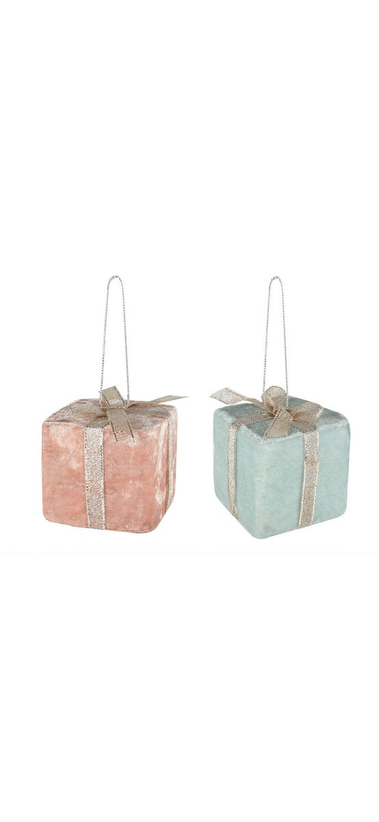 Ornament pluşat roz Cutie cadou