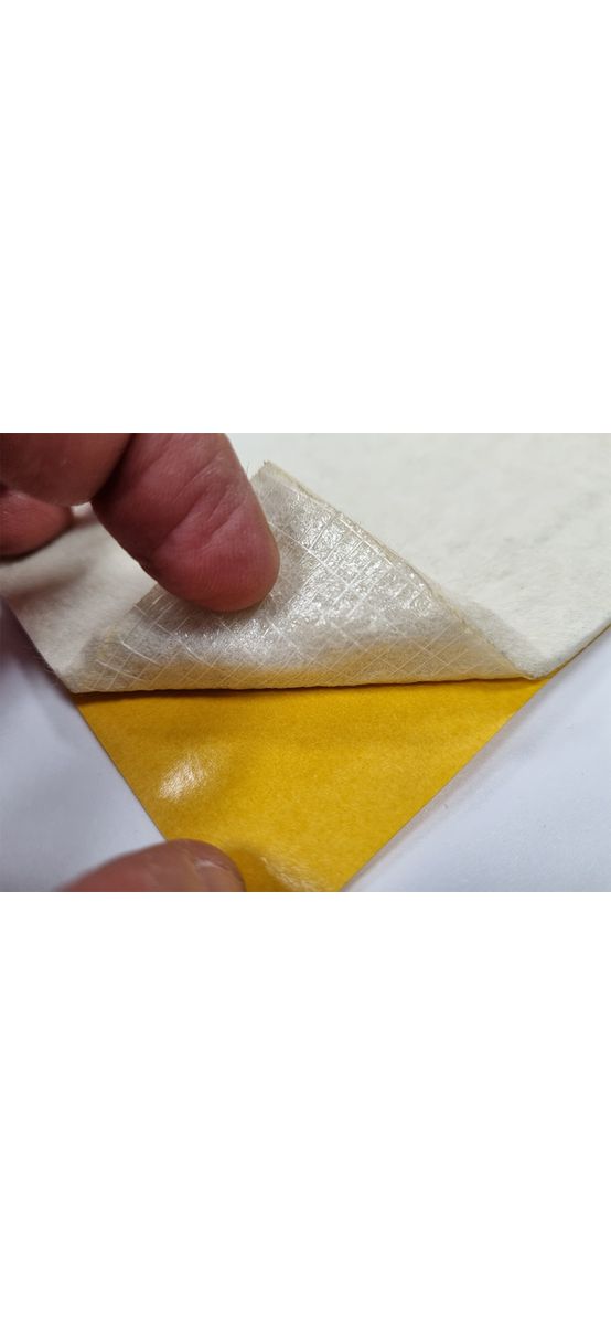 Pâslă autoadezivă, fetru autoadeziv, alb optic, pentru protecție suprafețe, rolă de 20x100 cm