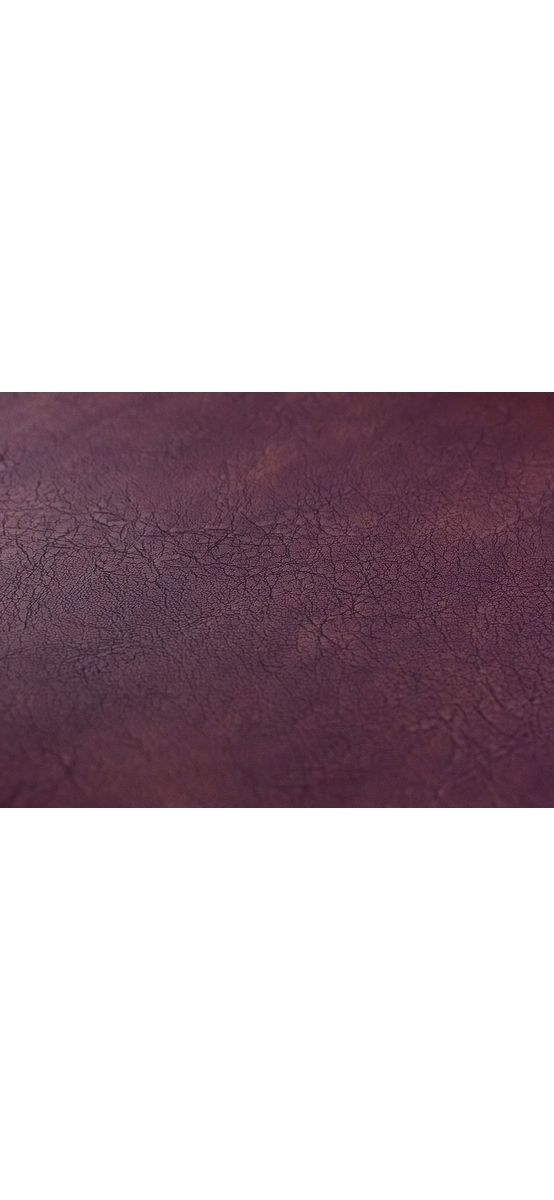 Piele artificială autoadezivă culoare vișinie, aspect natural, grosime 0,74 mm, lățime 140 cm