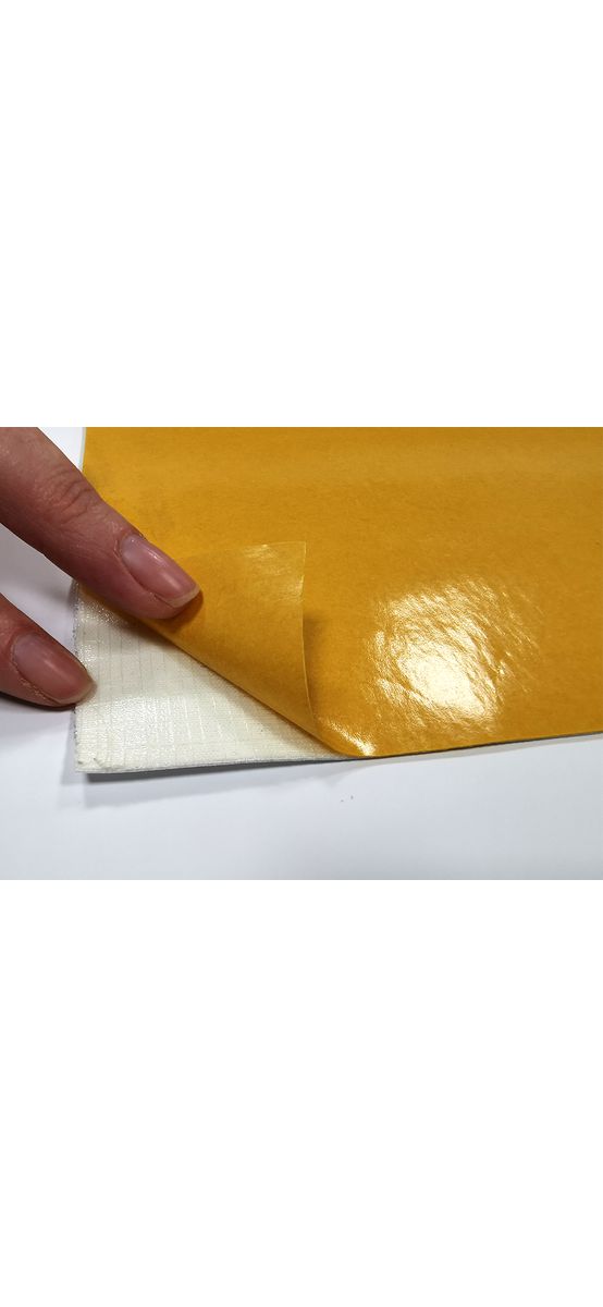Piele ecologică autoadezivă albă, aspect natural, moale și flexibilă, grosime 0,8 mm, lățime 140 cm