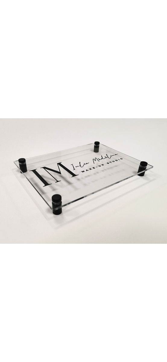 Plăcuţă adresă, din plexiglass transparent și scris din vinil, cu text personalizat