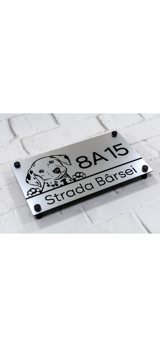 Plăcuță adresă model câine dalmațian, din bond auriu sau argintiu, cu text personalizat prin gravare