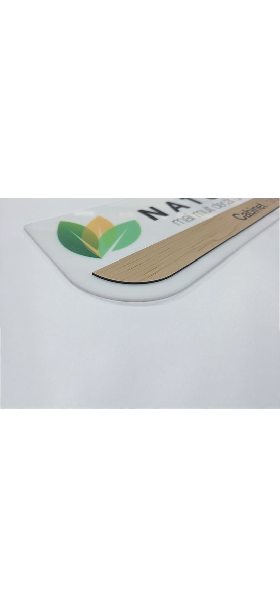 Placuță modernă personalizată cu print UV ideală pentru firme, birouri, spații comerciale sau instituții, 30x12 cm