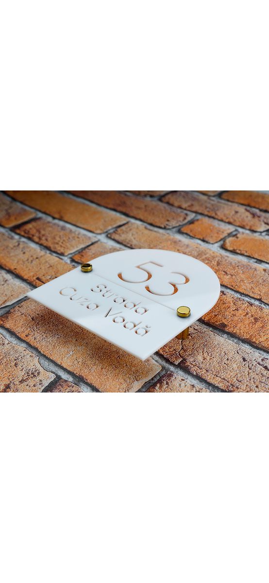 Plăcuță număr și adresă casă din plexiglass, cu text personalizat prin decupare