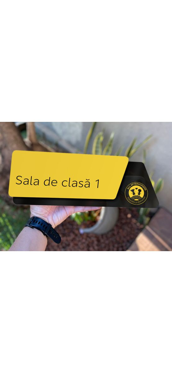 Plăcuță personalizată modernă cu print UV pentru birouri, spații comerciale, firme și instituții