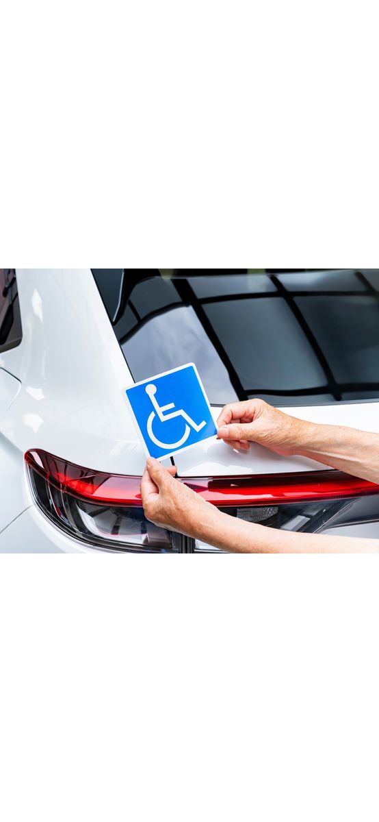 Set 2 stickere auto, persoană cu dizabilități, Folina, 10x10 cm, racletă de aplicare inclusă