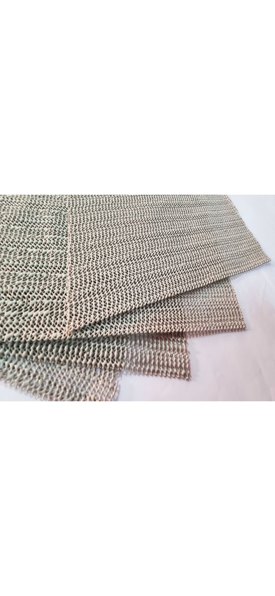 Set 4 covoraşe antialunecare pentru sertare, rafturi şi tăvi, material gri perforat, 30x45 cm