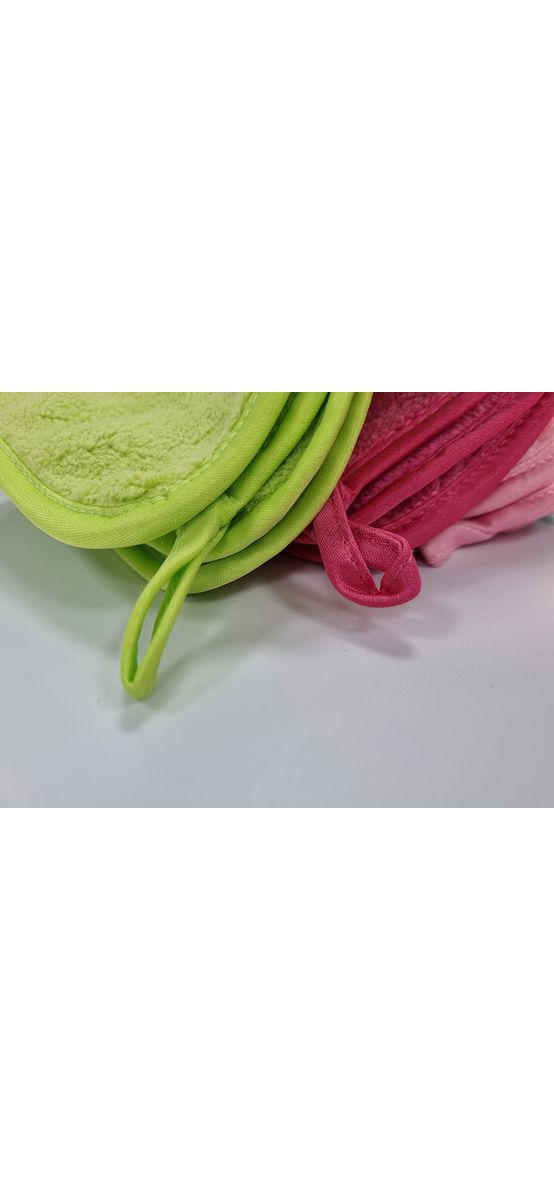 Lavetă din microfibră pufoasă, margini tivite, ideală pentru șters praful, curățarea mizeriei, dar și pentru absorbția de lichide - set de 5 bucăți plus spatulă depuneri - gratuită