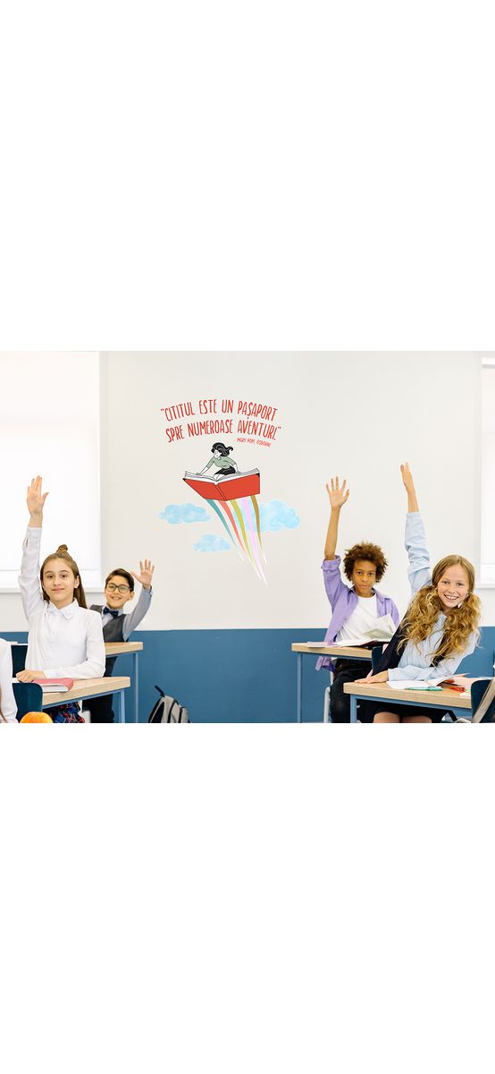 Sticker cu mesaj 'Cititul este un pașaport spre numeroase aventuri', decorațiune pentru școli și grădinițe, 90x70 cm, racletă de aplicare inclusă