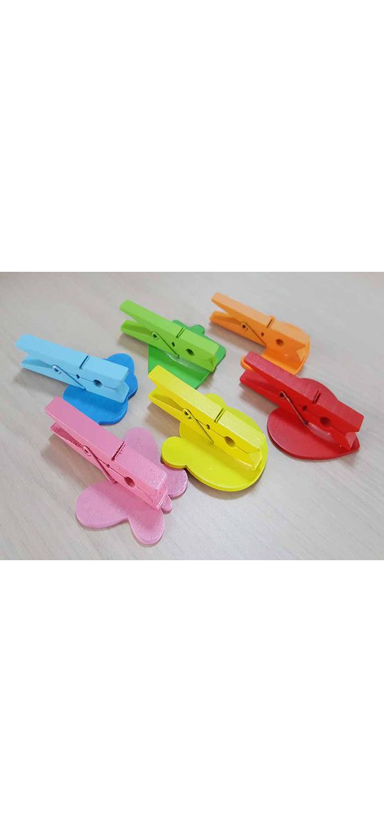 Decoraţiuni tablă de scris clips colorate