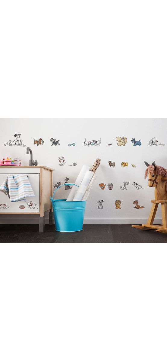 Set 27 stickere Disney Cats and Dogs, Komar, planşă de 50x70 cm