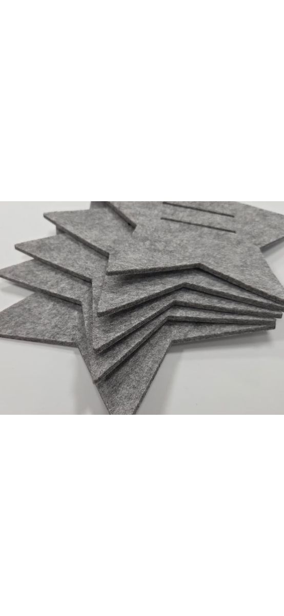 Set 12 suporturi tacâmuri din pâslă gri, model stea - decor masă Crăciun
