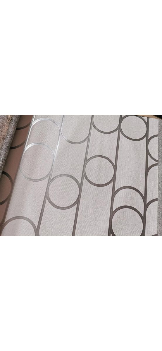 Tapet modern alb, Ugepa, model geometric argintiu, Galactik M24000