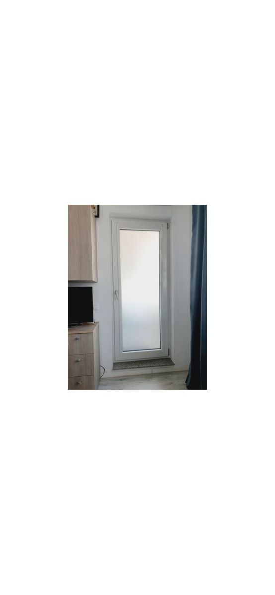 Folie geam sablat, Folina O10, autoadezivă, translucidă, 120 cm lăţime