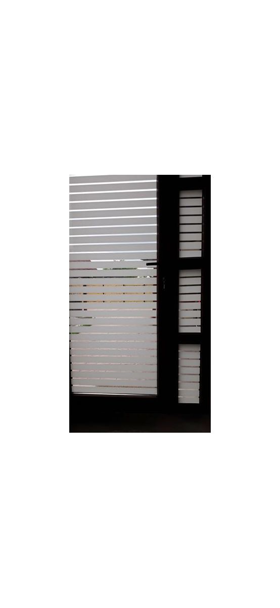 Folie geam autoadezivă Martin, transparentă cu dungi albe, lățime de rolă 120cm