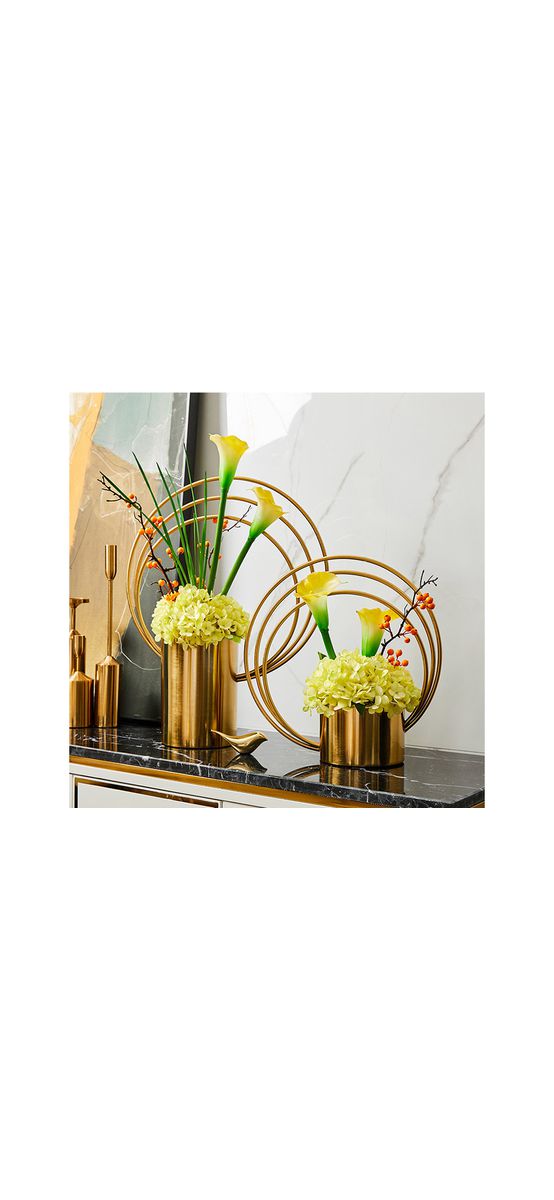 Vază decorativă aurie, cu cercuri metalice, 37 cm